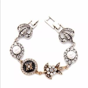 Cosmo Pearl Enamel Crystal Bracelet